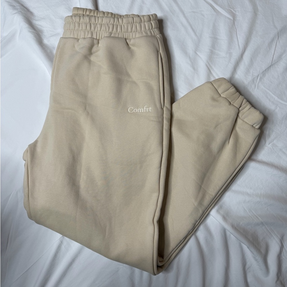 Comfrt Signature Sweatpants- Bone NWT - Picture 5 of 5